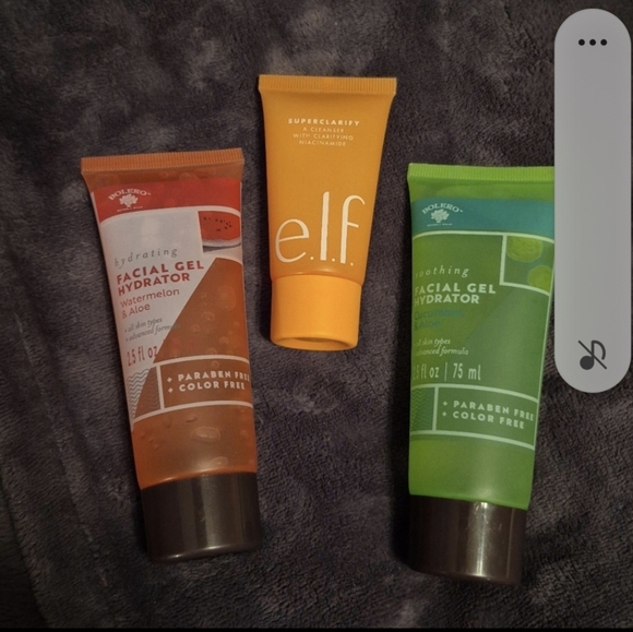 Skincare Bundle of a mixed assortment of brands such as Bliss and Loreal Paris - Picture 10 of 10